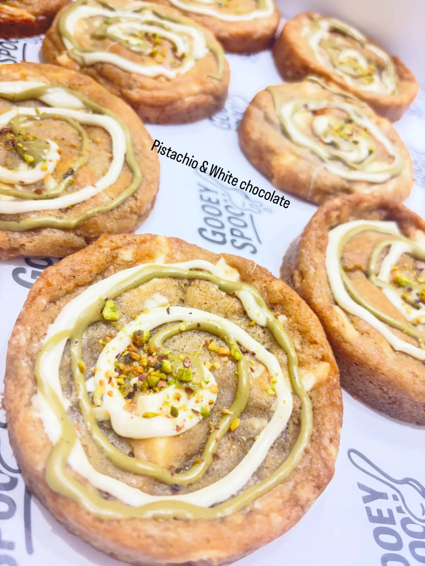 Pistachio & White Chocolate